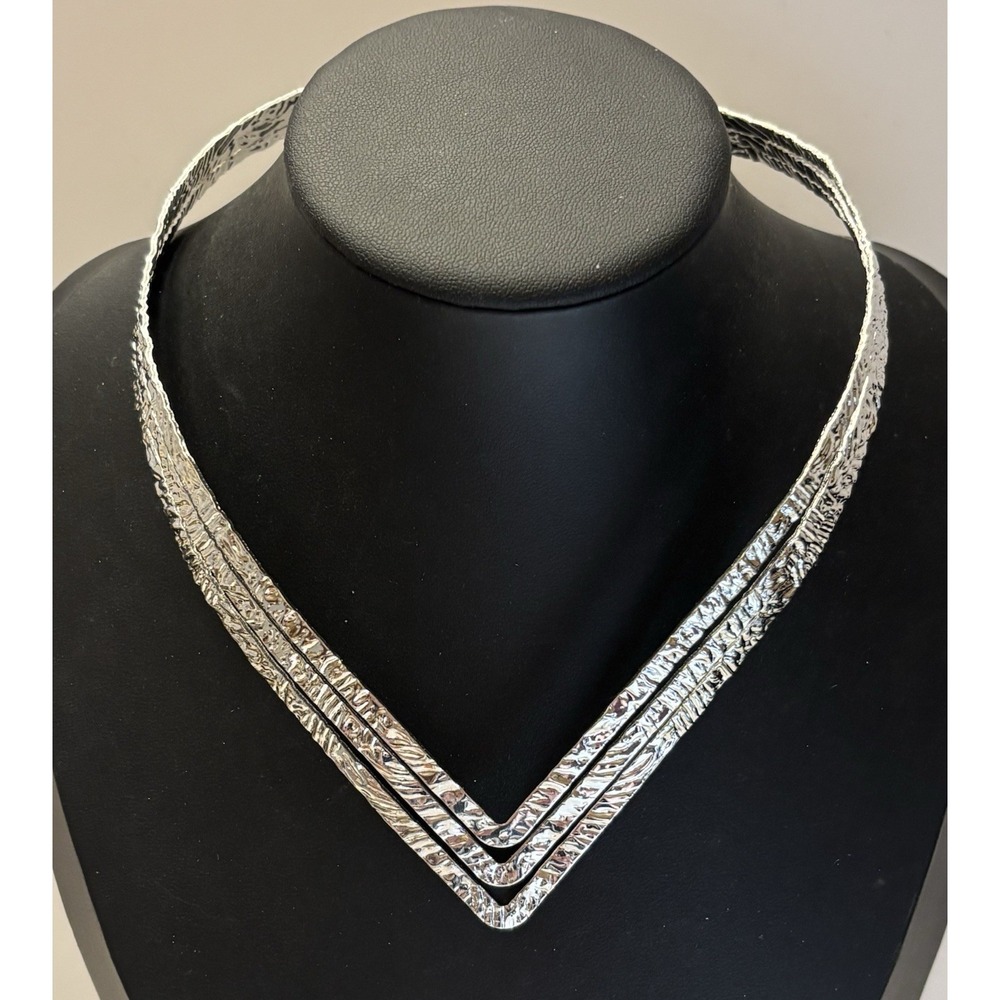 Vintage Silver Tone Triple Strand Hammered V Collar Choker Necklace Modernist